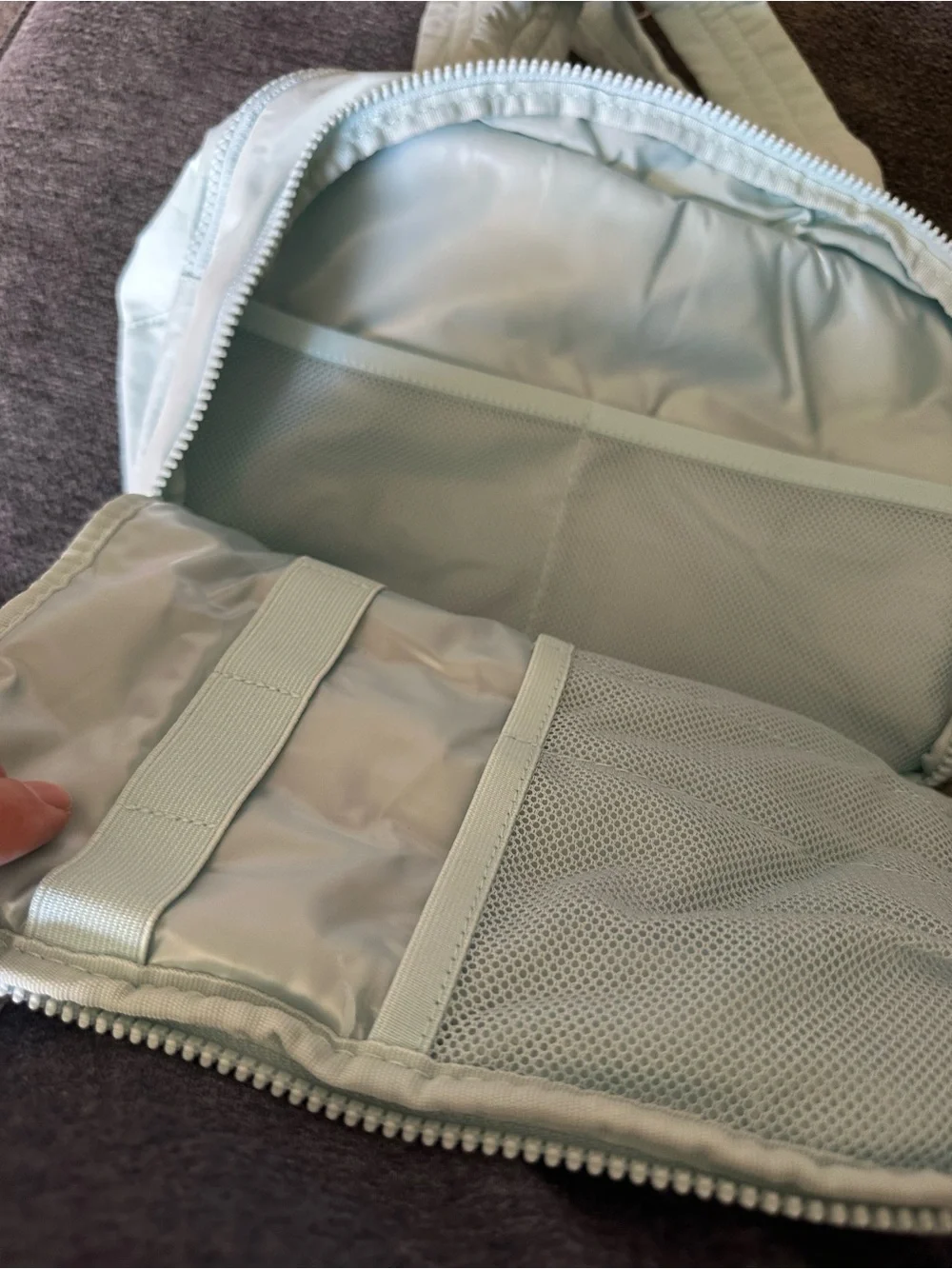 Bagsmart Women's Quilted Sage Green Puffer Cosmetic Bag